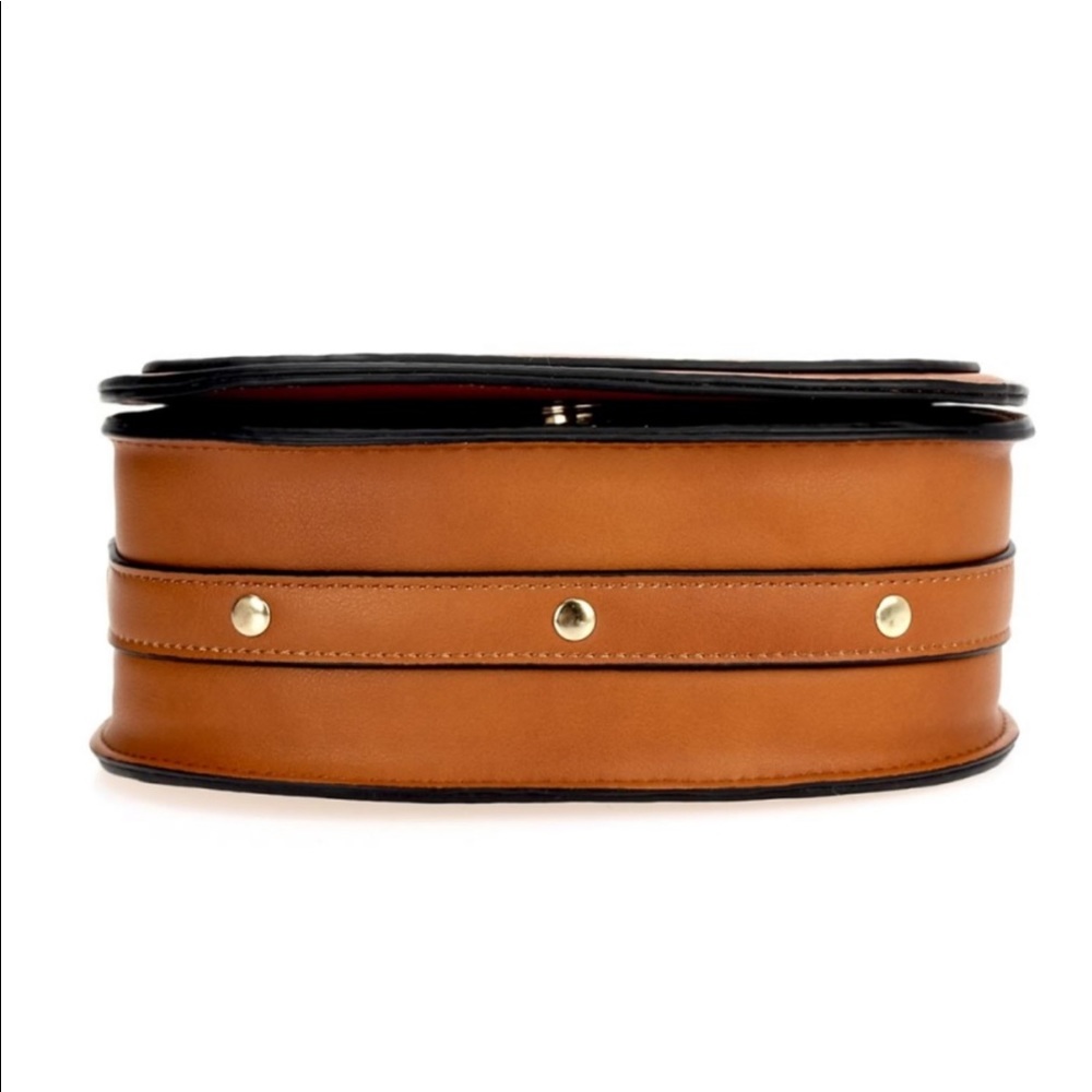 Premium Vegan Leather Luxe Metal Ring bag - Picture 5 of 5